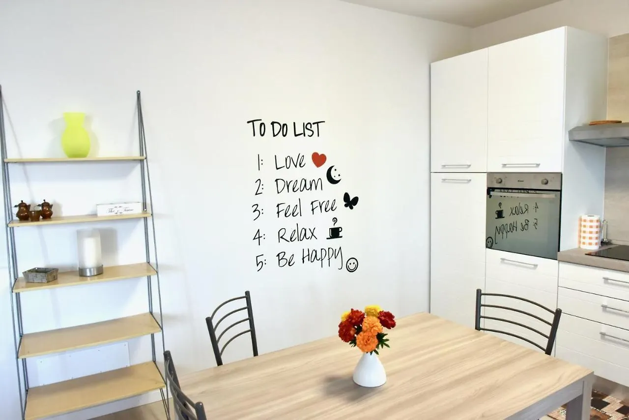 リーヴァ・ディ・ソルトCasa Sissiアパートメント アパート