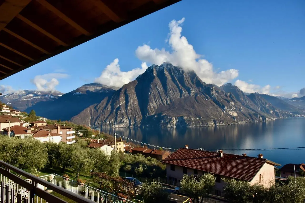 Apartamento Casa Sissi Riva di Solto