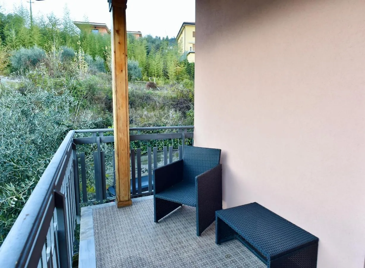 Appartamento Casa Sissi Riva di Solto