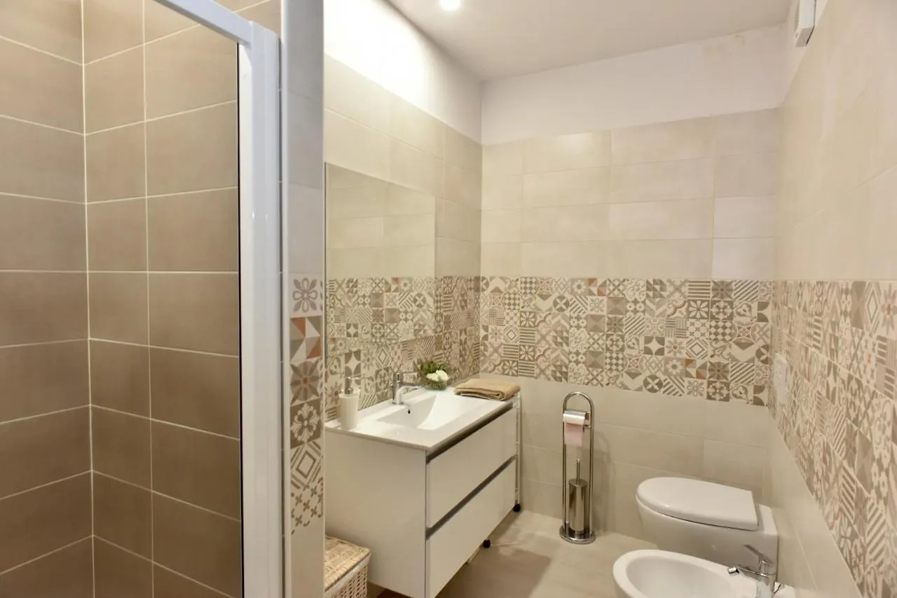 Appartamento Casa Sissi Riva di Solto 0*,  Italia